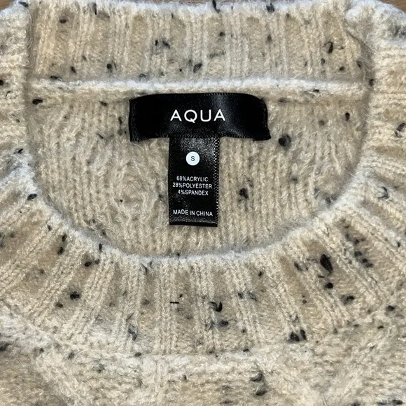 Bloomingdale’s Aqua Speckled Cream Sweater with Yellow Smiley Patches - Picture 8 of 8